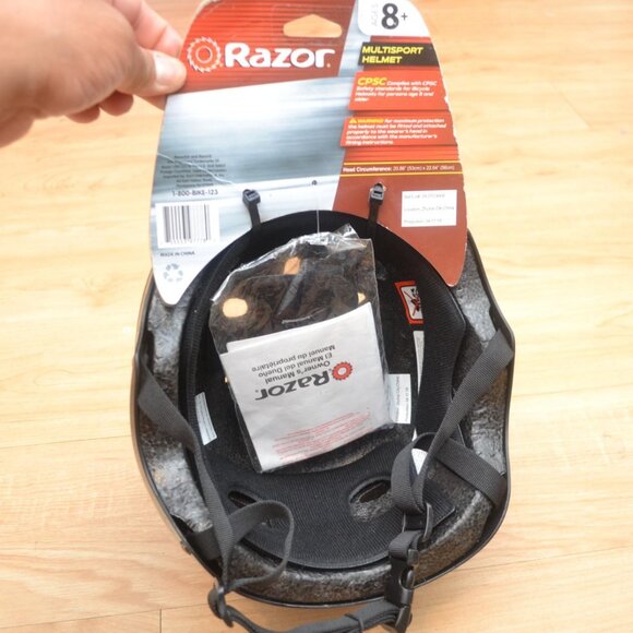 Razor Kids Multi Sport Helmet Age 8+ - Picture 4 of 4